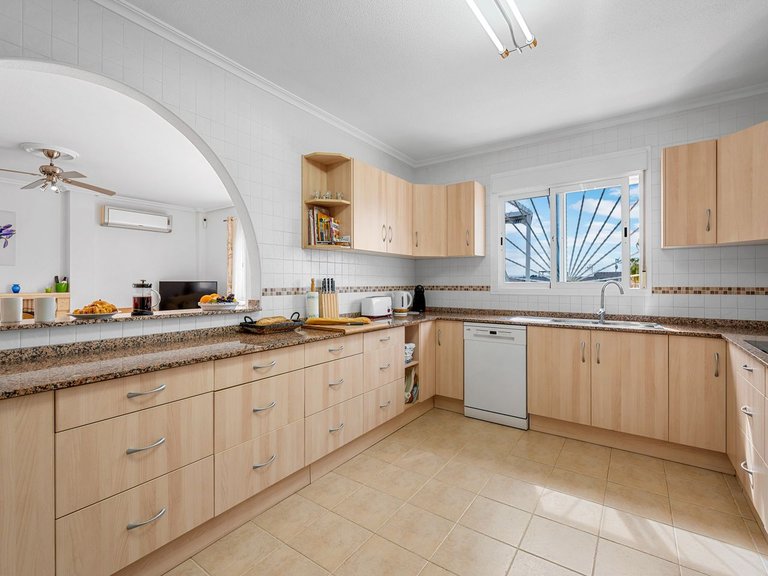 Villa for Sale in Rojales Hills, Rojales, Alicante 26