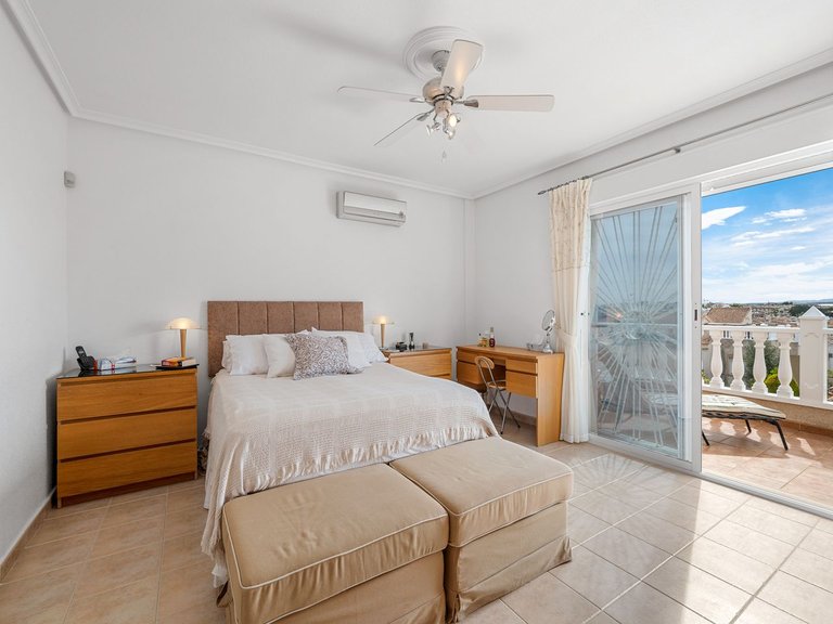 Villa for Sale in Rojales Hills, Rojales, Alicante 36