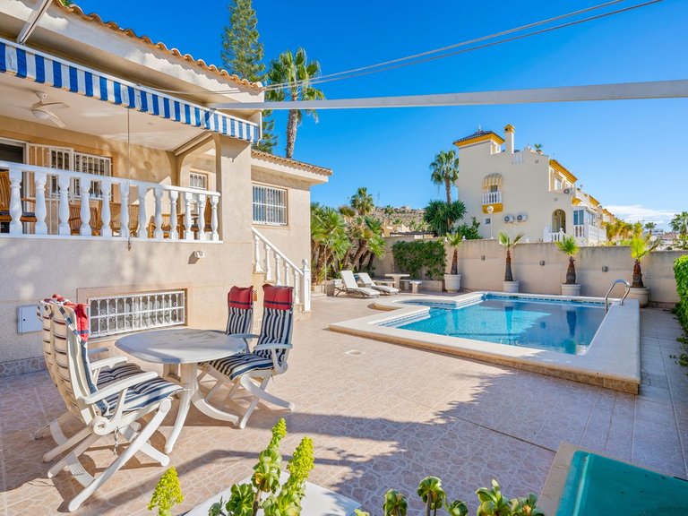 Villa for Sale in Benimar, Benijófar, Alicante 2