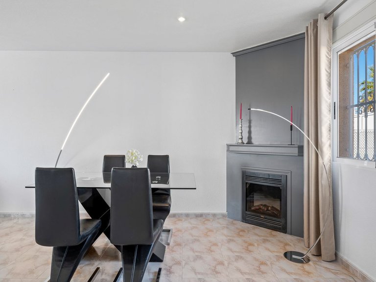 Villa for Sale in Benimar, Benijófar, Alicante 17