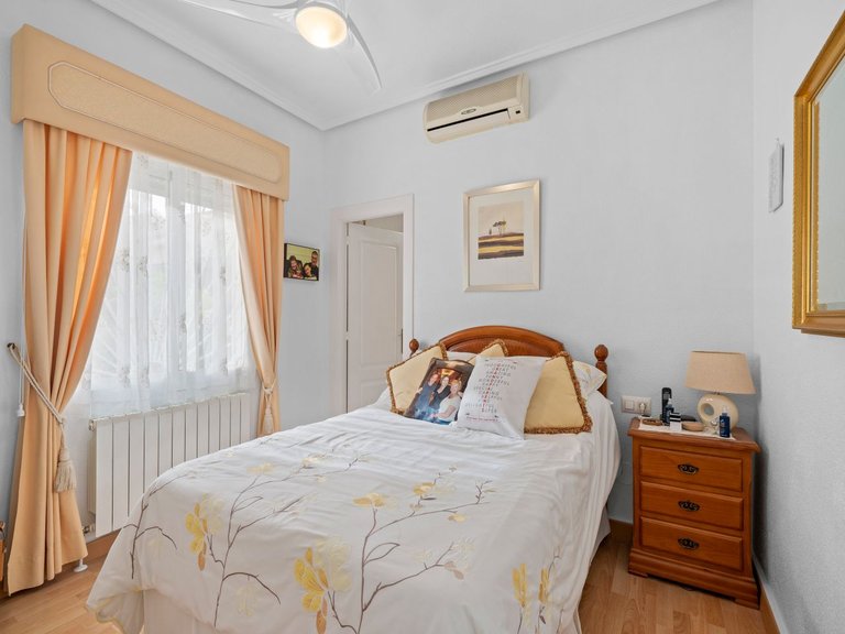 Villa for Sale in Rojales Hills, Rojales, Alicante 21