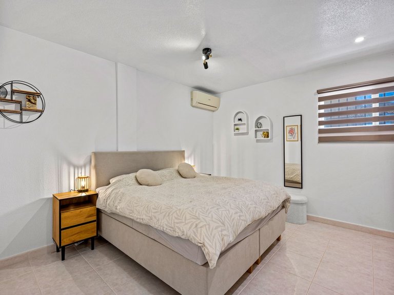 Town House for Sale in Benimar, Benijófar, Alicante 36