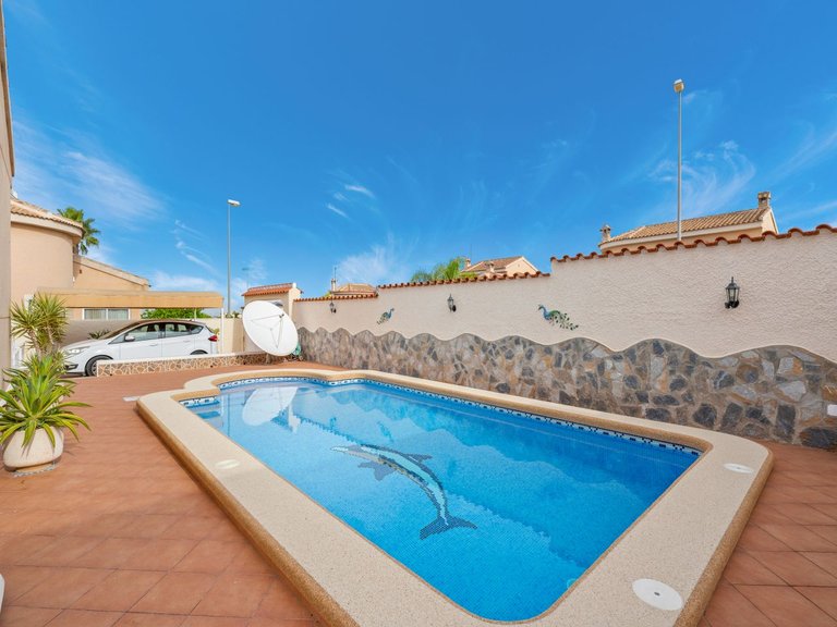 Villa for Sale in Rojales Hills, Rojales, Alicante 8