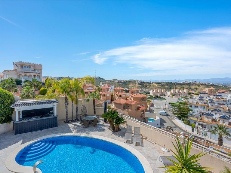 Villa for Sale in La Marquesa Golf, Rojales, Alicante 11