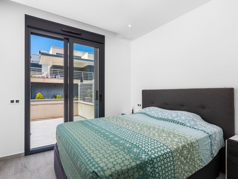 Villa for Sale in Inland San Miguel De Salinas, Alicante 21