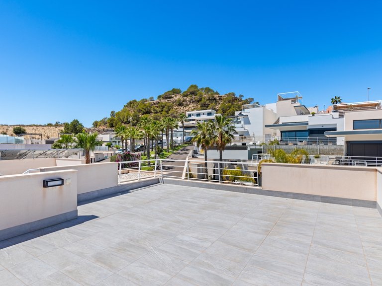 Villa for Sale in Inland San Miguel De Salinas, Alicante 46