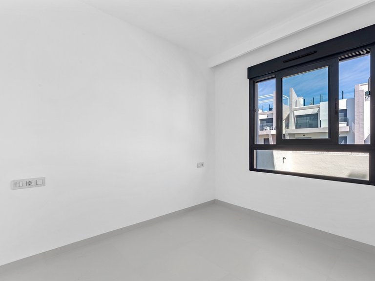 Apartment for Sale in San Miguel De Salinas, Alicante 12