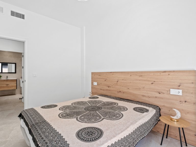Apartment for Sale in Costa Blanca Daya Nueva, Alicante 26