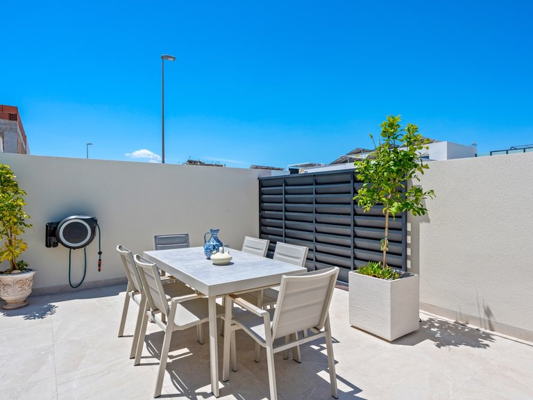 Apartment for Sale in Costa Blanca Daya Nueva, Alicante 32