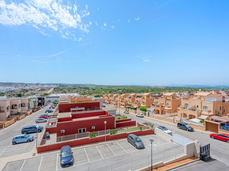 Apartment for Sale in Torrevieja, Alicante 31