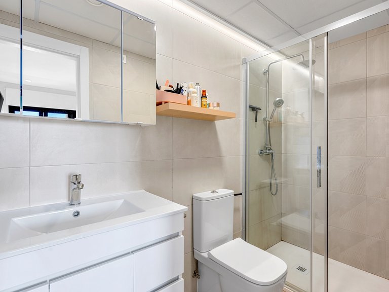 Apartment for Sale in Torrevieja, Alicante 16