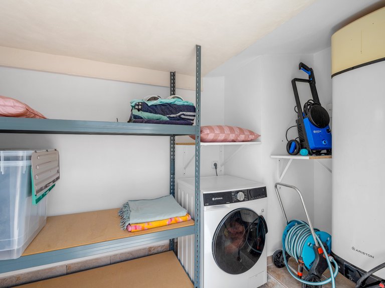 Apartment for Sale in Torrevieja, Alicante 28