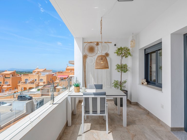 Apartment for Sale in Torrevieja, Alicante 12