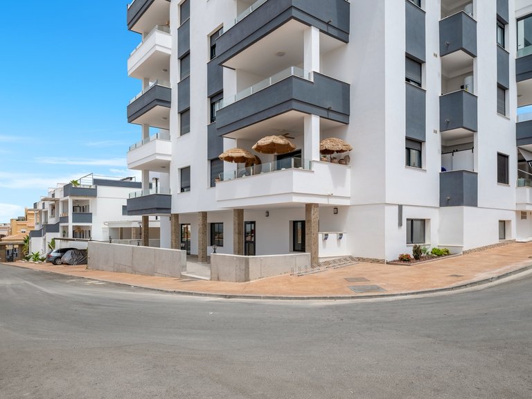 Apartment for Sale in San Miguel De Salinas, Alicante 1