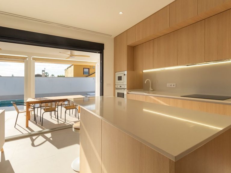 Villa for Sale in Costa Blanca Torrevieja, Alicante 7