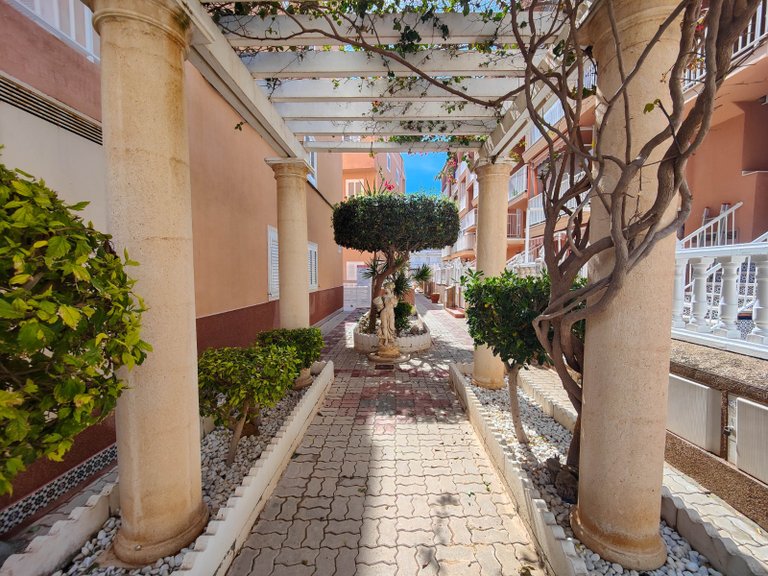 Apartment for Sale in Torrevieja, Alicante 48