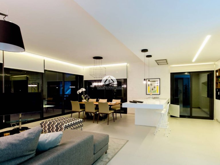 Villa for Sale in Dehesa de campoamor Orihuela Costa, Alicante 5