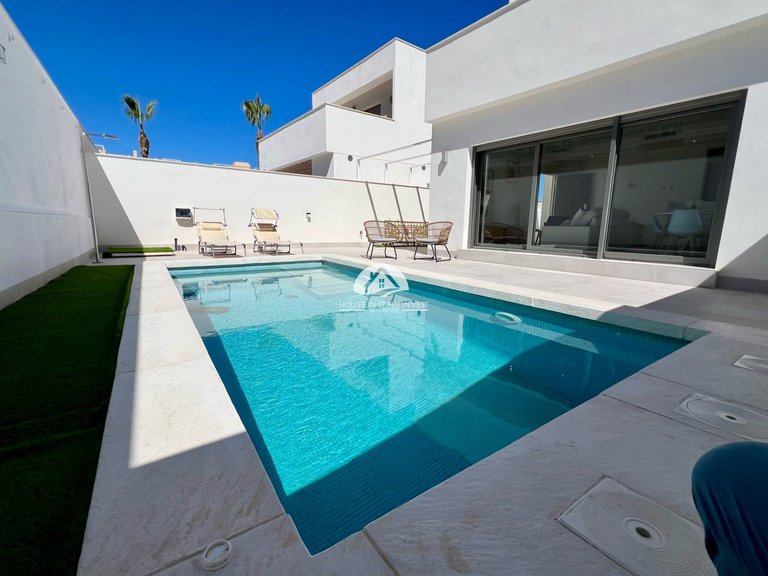 Town House for Sale in Villamartín - Las Filipinas Orihuela Costa, Alicante 15