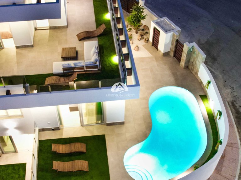 Villa for Sale in Ciudad Quesada Rojales - Ciudad Quesada, Alicante 8