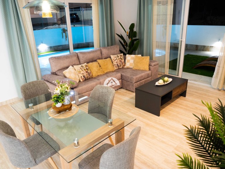 Villa for Sale in Ciudad Quesada Rojales - Ciudad Quesada, Alicante 21