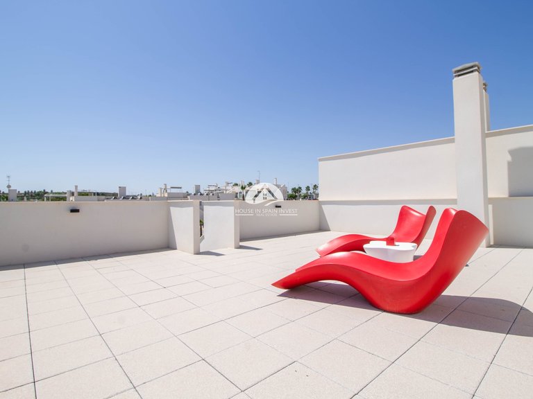 Apartment for Sale in Vistabella Vistabella Golf, Alicante 2