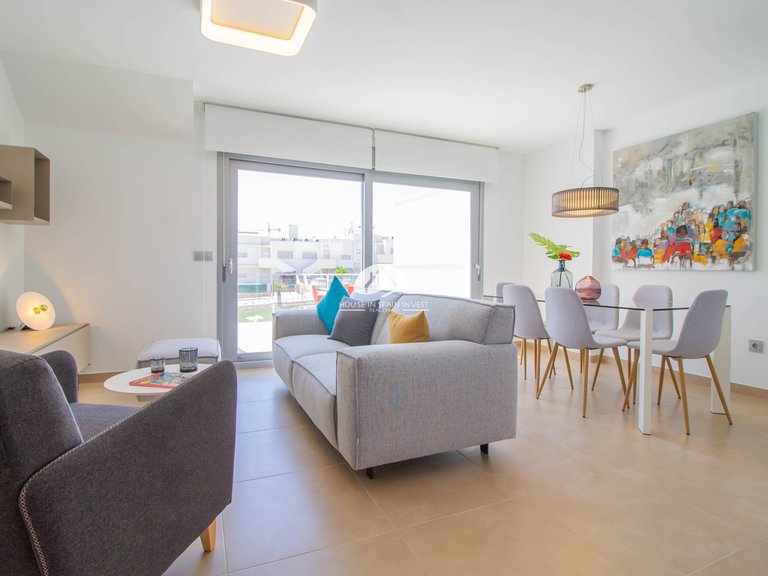 Apartment for Sale in Vistabella Vistabella Golf, Alicante 24