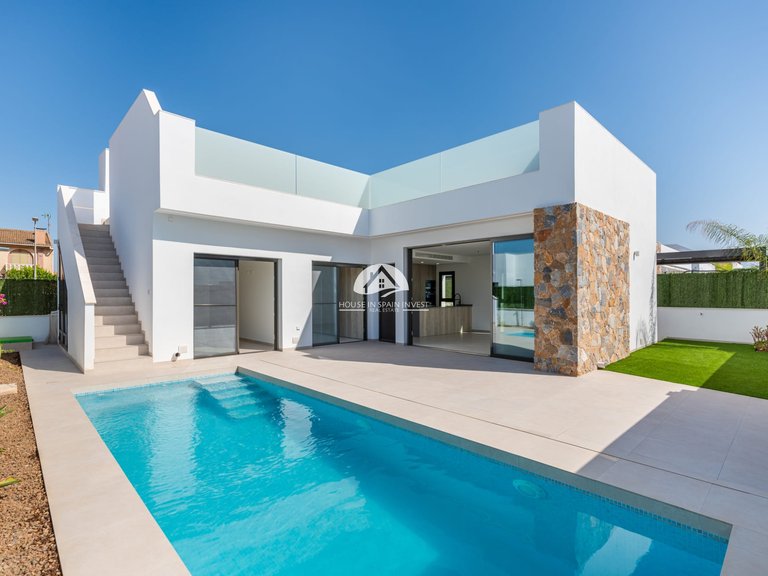 Villa for Sale in Los Alcázares Murcia, Murcia 1