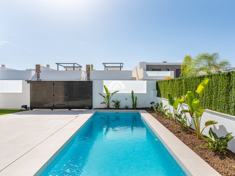 Villa for Sale in Los Alcázares Murcia, Murcia 13