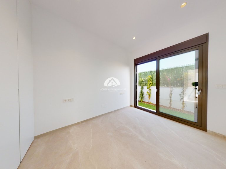 Villa for Sale in Los Alcázares Murcia, Murcia 30