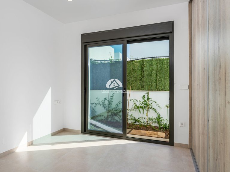 Villa for Sale in Los Alcázares Murcia, Murcia 38