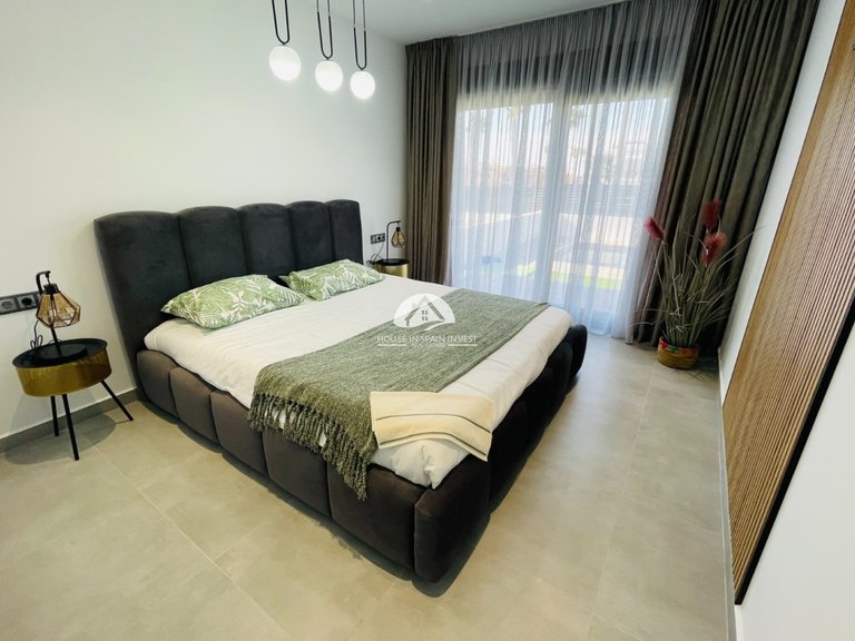 Villa for Sale in Torrevieja Torrevieja, Alicante 24