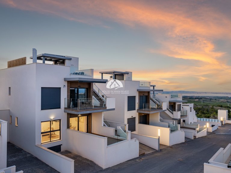 Apartment for Sale in San Miguel de Salinas San Miguel De Salinas, Alicante 1