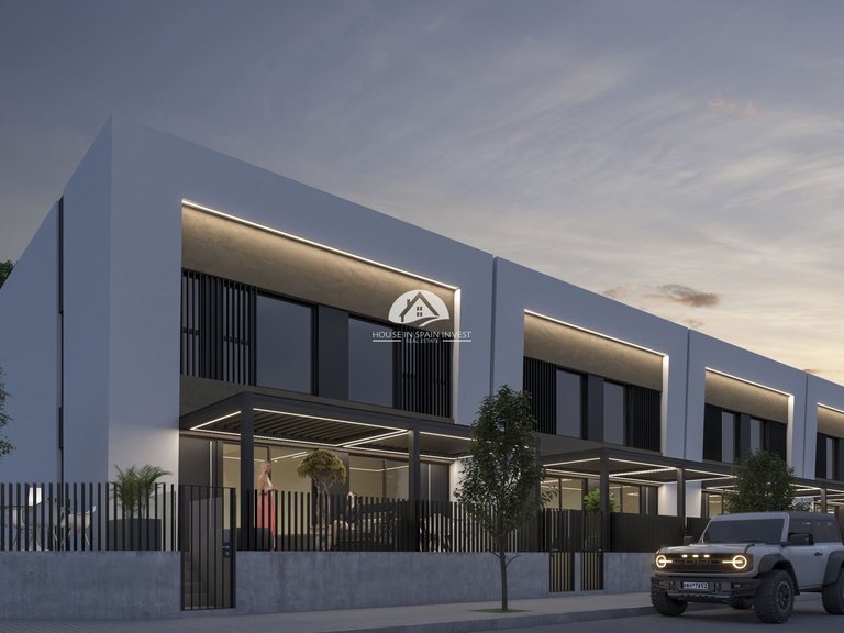 Town House for Sale in Dolores Dolores, Alicante 1