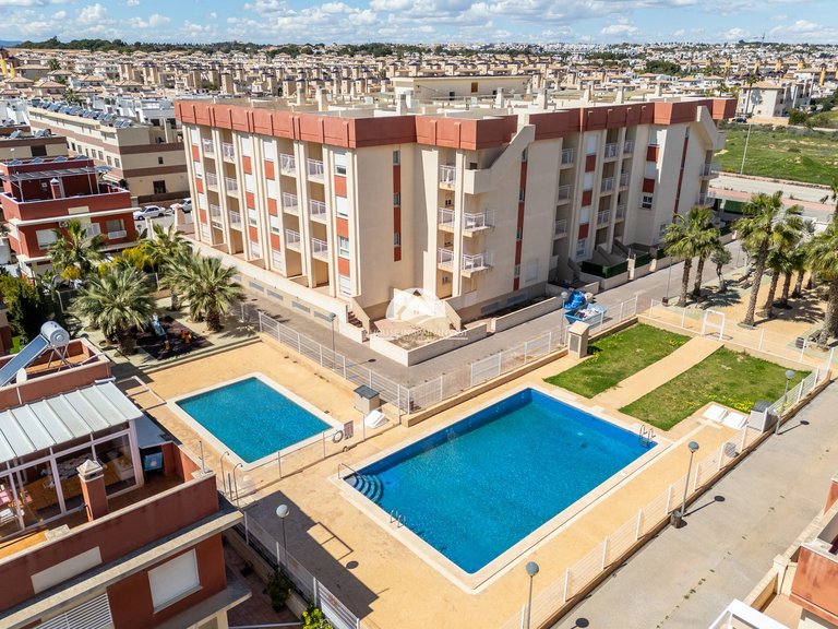 Apartment for Sale in Lomas de Cabo Roig Orihuela Costa, Alicante 2