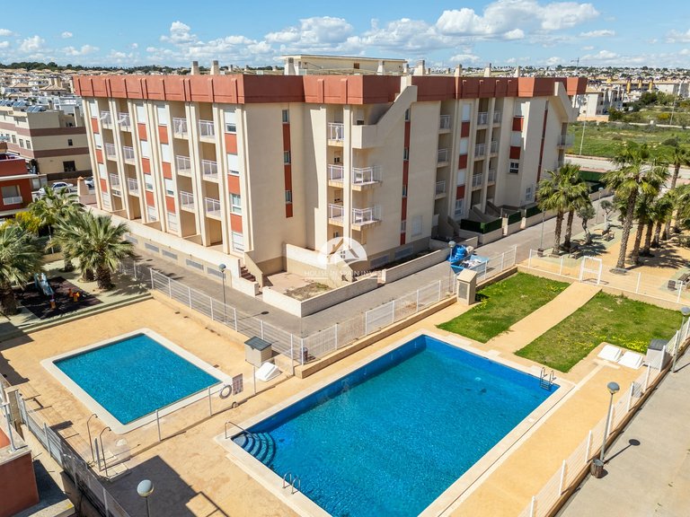 Penthouse for Sale in Lomas de Cabo Roig Orihuela Costa, Alicante 1