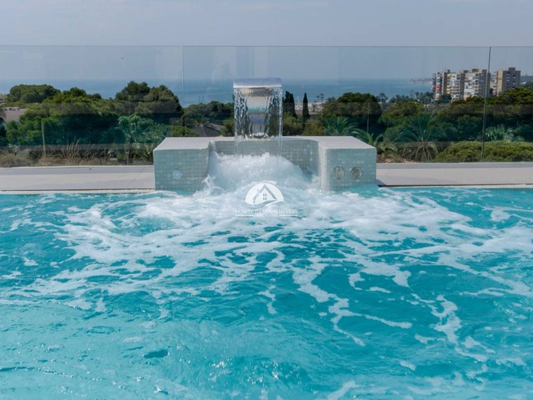 Villa for Sale in Dehesa de campoamor Orihuela Costa, Alicante 8