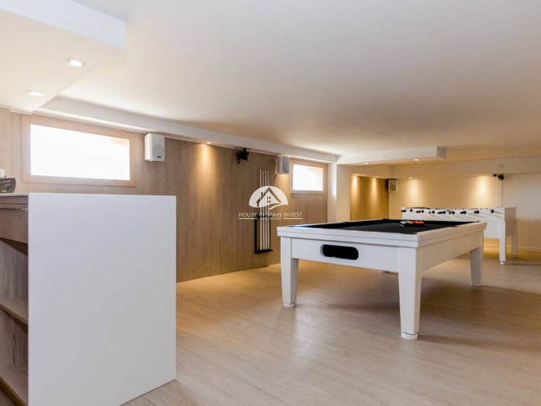 Villa for Sale in Dehesa de campoamor Orihuela Costa, Alicante 24