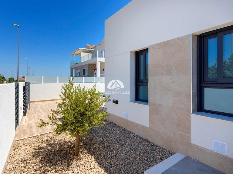 Villa for Sale in Daya Nueva Daya Nueva, Alicante 3