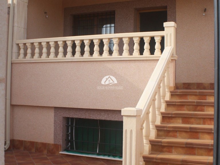 Town House for Sale in Torrevieja Torrevieja, Alicante 2