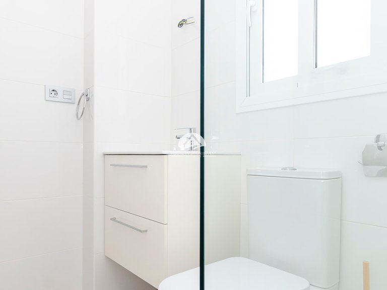 Town House for Sale in Torrevieja Torrevieja, Alicante 25