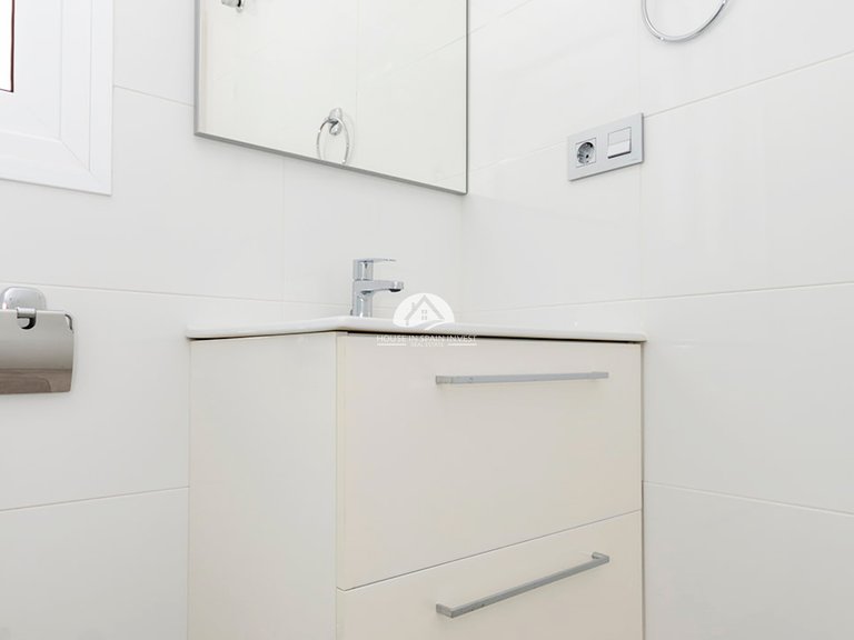 Town House for Sale in Torrevieja Torrevieja, Alicante 27