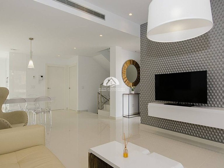 Villa for Sale in Dehesa de campoamor Orihuela Costa, Alicante 4