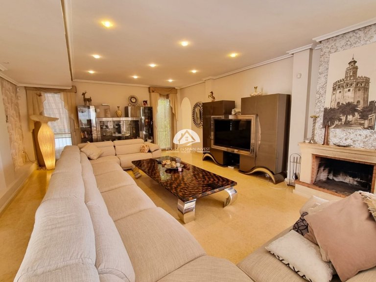 Villa for Sale in La Mata Torrevieja, Alicante 3