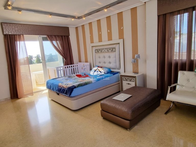 Villa for Sale in La Mata Torrevieja, Alicante 13