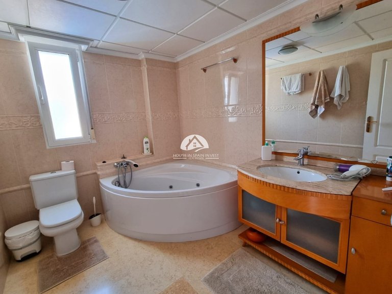 Villa for Sale in La Mata Torrevieja, Alicante 15