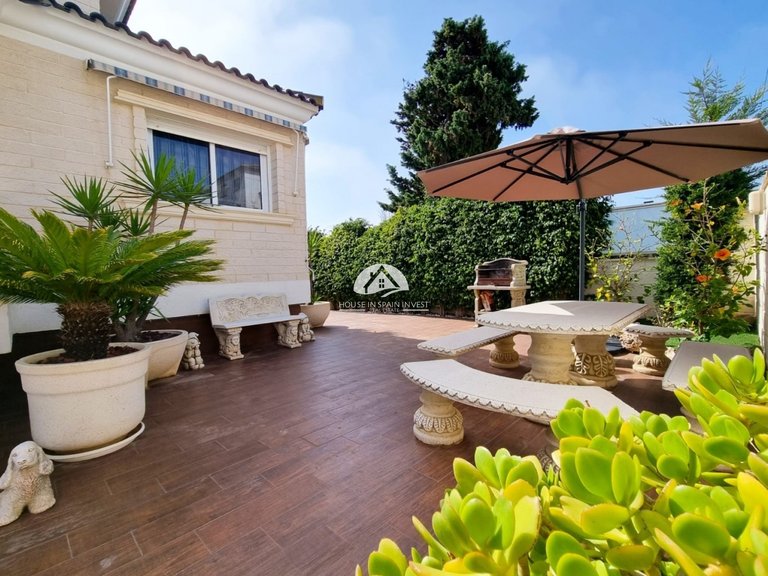 Villa for Sale in La Mata Torrevieja, Alicante 22