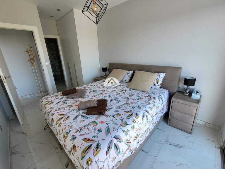 Villa for Sale in Villamartín - Las Filipinas Orihuela Costa, Alicante 13