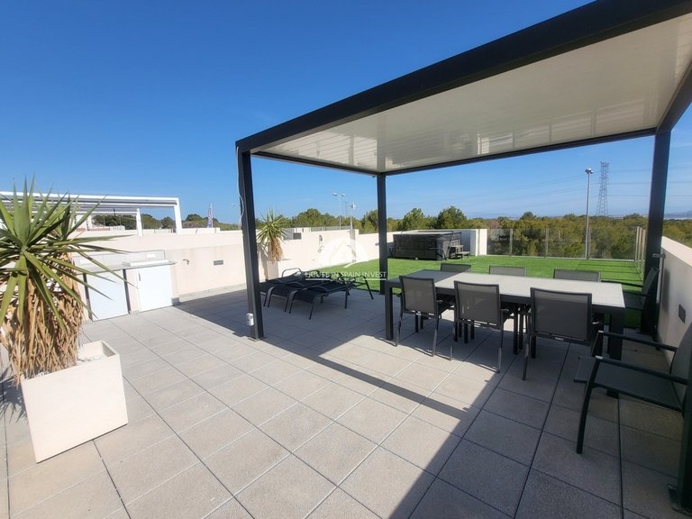 Villa for Sale in Villamartín - Las Filipinas Orihuela Costa, Alicante 20