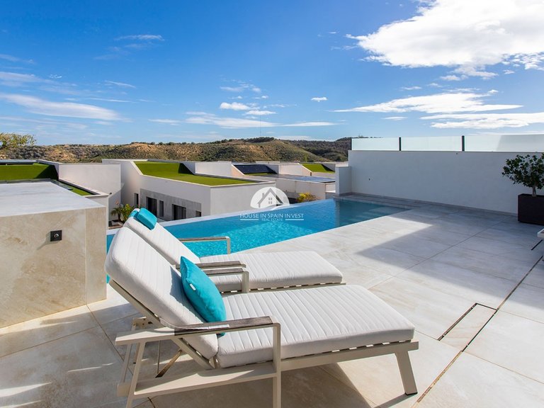 Villa for Sale in Rojales Rojales - Ciudad Quesada, Alicante 6