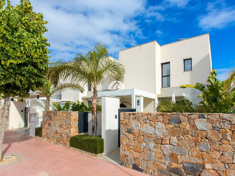 Villa for Sale in Rojales Rojales - Ciudad Quesada, Alicante 37